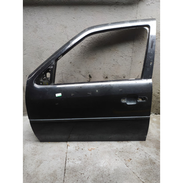 Porta Dianteira Esquerda Gol Plus 1.0 2002 (preto) C/detalhe