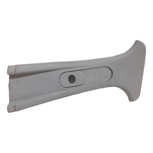 Moldura Superior Coluna Central L/d Voyage 2013 5u4867243
