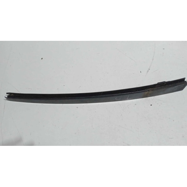 Guia Vidro Porta T/d Polo Sedan 1.6 2004 6q5839408 Preto