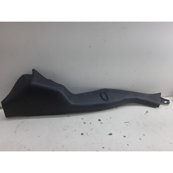 Moldura Lateral Banco Traseira Esquerda Polo 2004 6q5867765