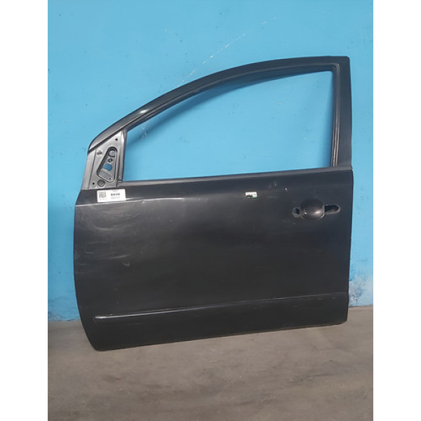 Porta Dianteira Esquerda Grand Livina 2014 (preta) C/detalhe