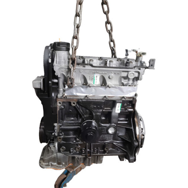 Motor Parcial Volkswagen Polo 1.6 8v 2003