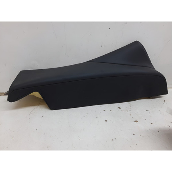 Moldura Lateral Banco Traseira Esquerda Peugeot 3008 12271