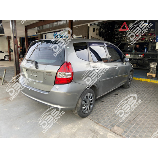 Traseira Com Teto Honda Fit Lx 1.4 Automático 2006