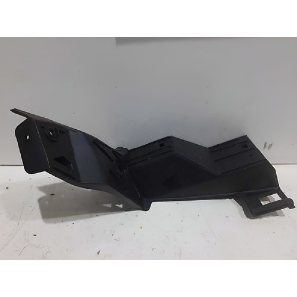 Guia Para-choque Traseiro L/d Polo  2003