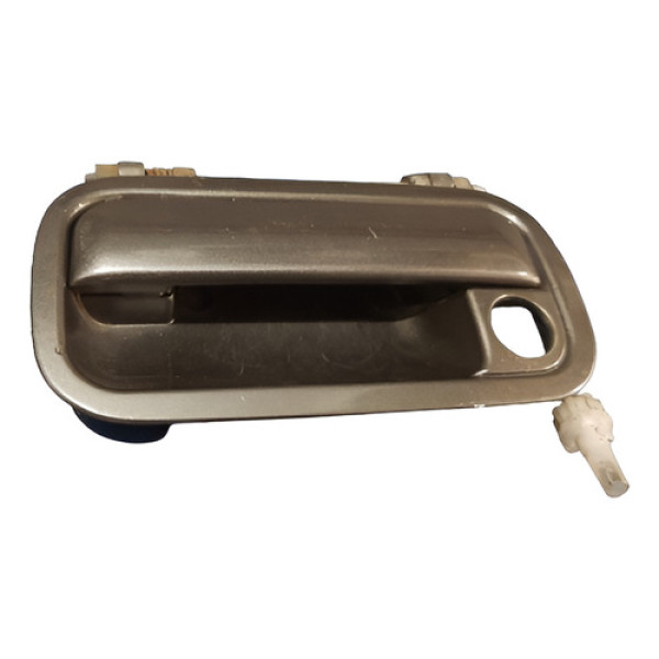 Maçaneta Externa Porta Dianteira Esquerda Classic 2015 