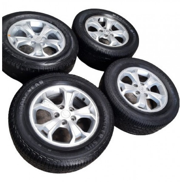 Jogo De Roda Tucson Aro 16 Com Pneus 235x60