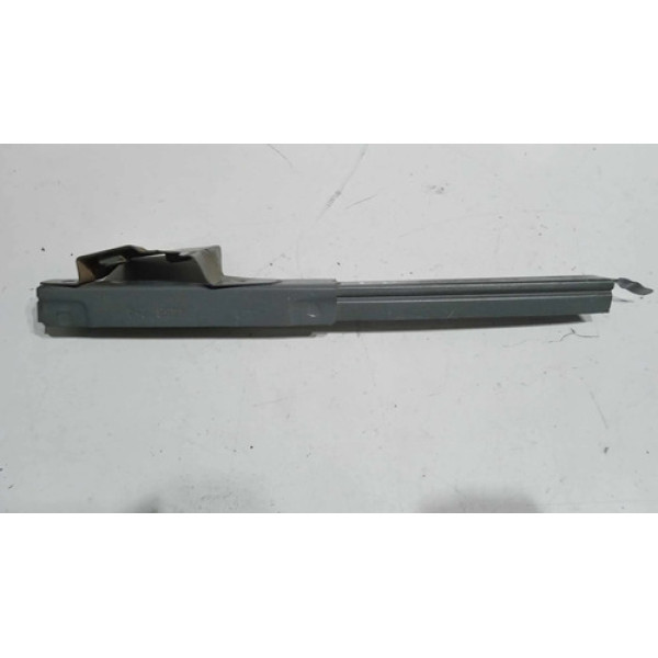 Guia Vidro Porta D/d Sandero Pri 16 1.6 2011 495998 Cinza