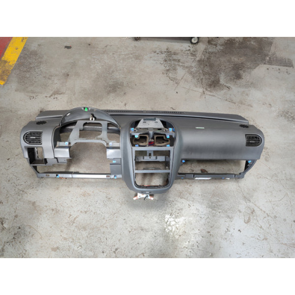 Capa Painel Tabelier Corsa Sedan Hatch Maxx 2005