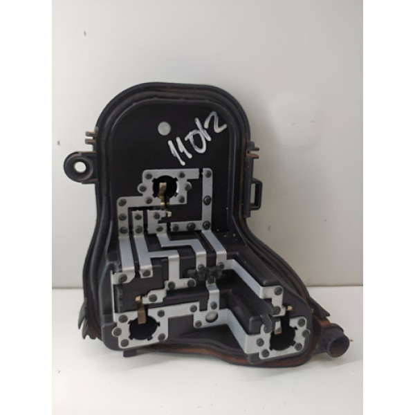 Circuito Lanterna Lado Esquerdo Cobalt  1.4 2018 03637040