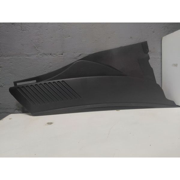 Grade Churrasqueira Lado Direito Clio 2011 8200026380