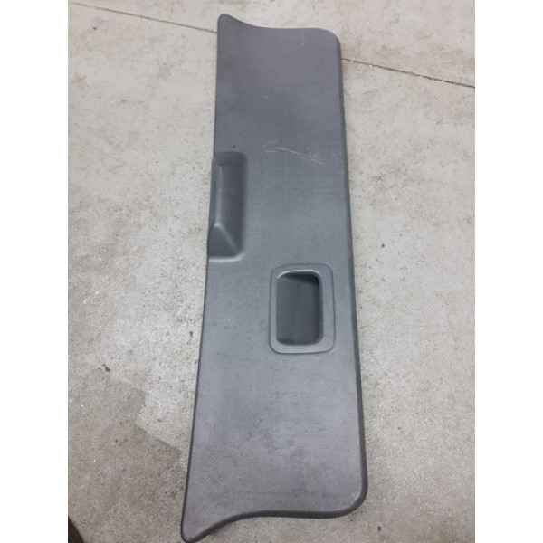 Moldura Tampa Porta Mala Gol 2001