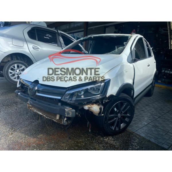 Traseira Com Teto Fox Track 2018 1.0 3cc Retirada Peças 
