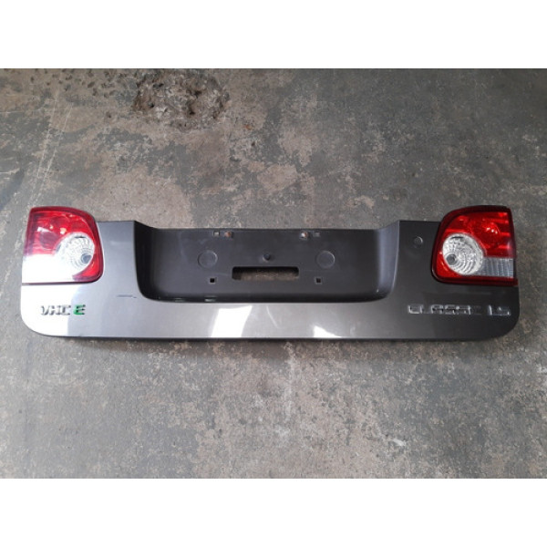 Aplique Tampa Traseira Classic Ls 2011 A 2017 