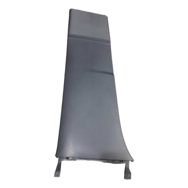 Moudura Coluna Central L/e Polo  2003